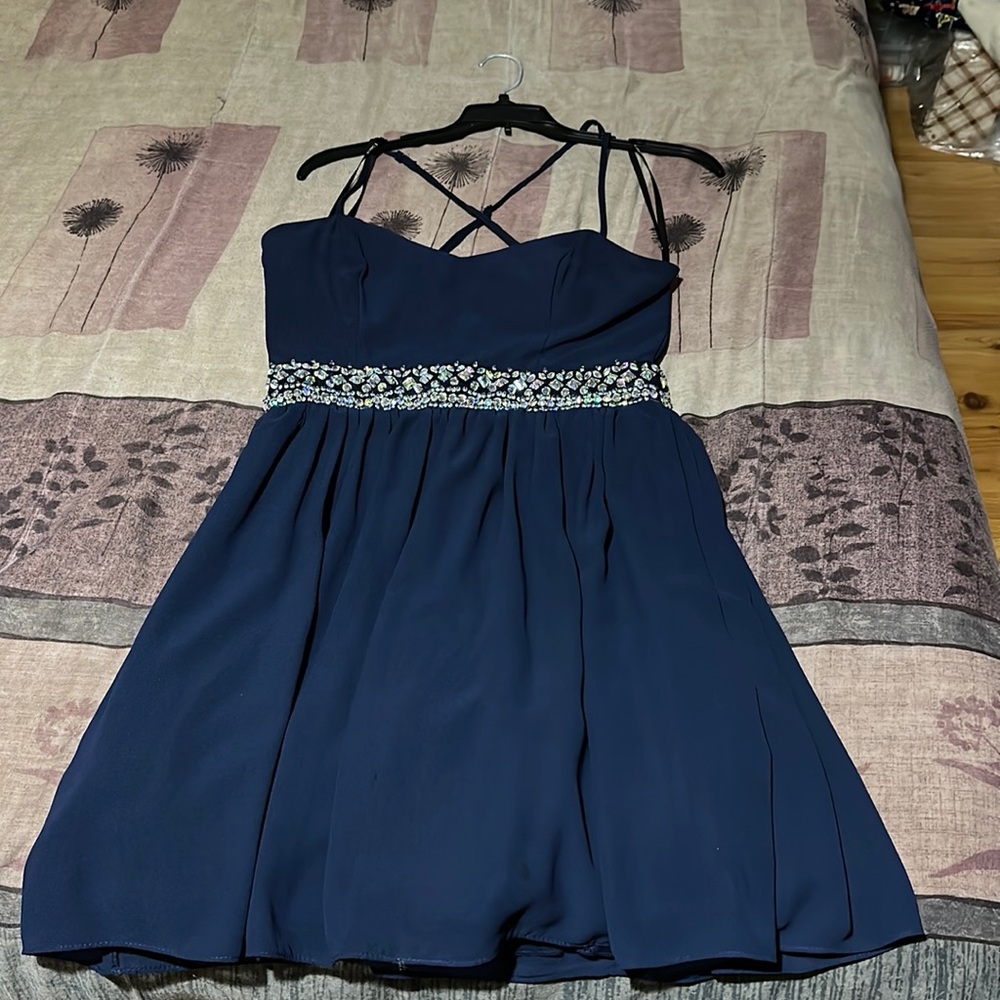 Dark Navy blue sequins B.Darlin dress in Juniors size 9/10.